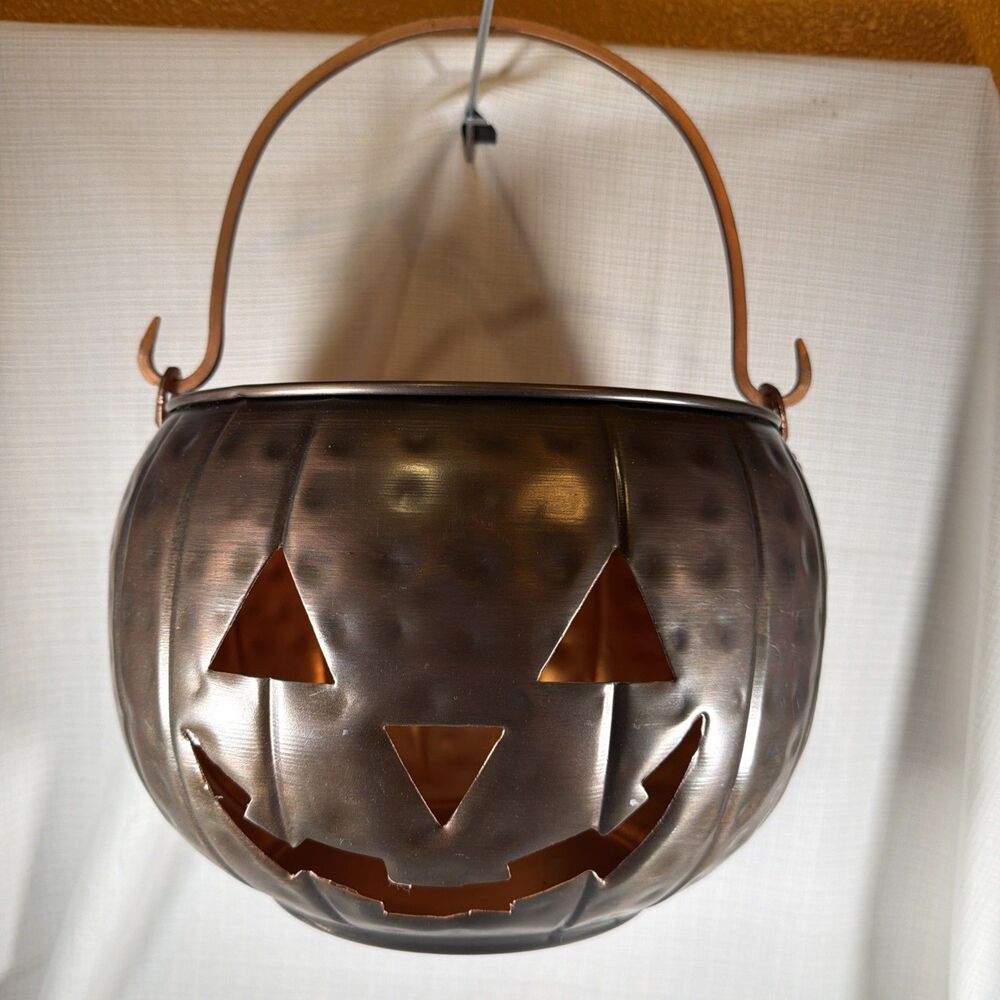 Large Hammered Bronze Metal Pumpkin Jack O Lantern Cauldron Halloween Bucket